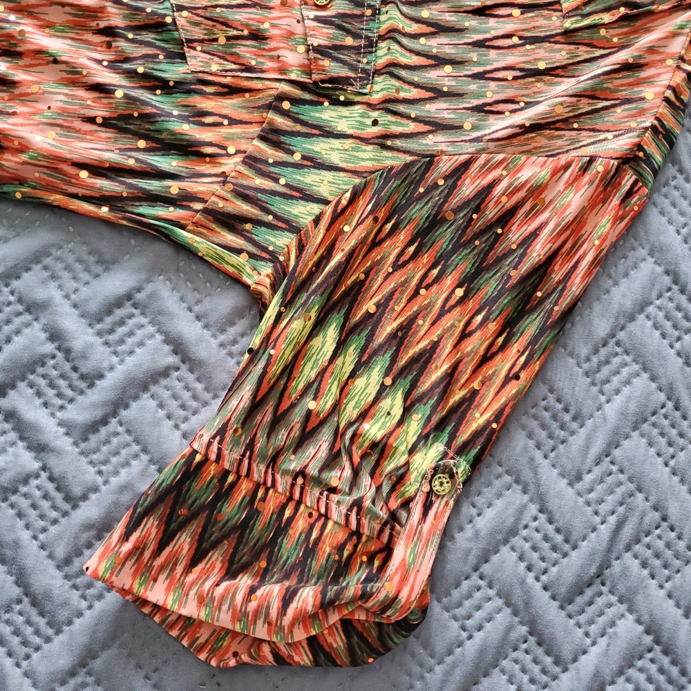 Patterned Blouse - Picture 3 of 4